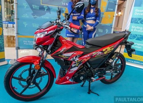 Suzuki Raider R150 Fi phiên bản Azlan Shah vừa trình làng