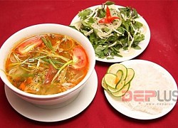 Bún riêu cua mọc bò