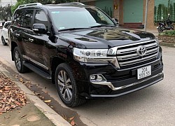 Cận cảnh Toyota Land Cruiser hơn 4 tỷ, biển &#8220;ngũ quý 5&#8243; Thái Nguyên