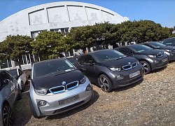 Hàng chục chiếc BMW i3 bị vứt hư hỏng không thương tiếc