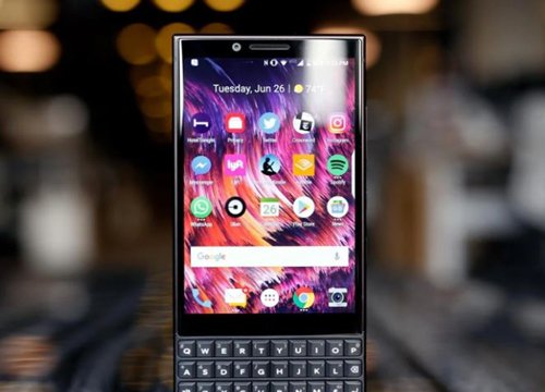 Hãy ngừng hồi sinh BlackBerry, Nokia