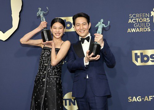 Jung Ho Yeon có vai diễn đầu tiên tại Hollywood