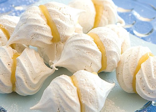 2 cách làm bánh meringue sữa chua và cà phê thơm ngon, ít ngọt, giòn xốp