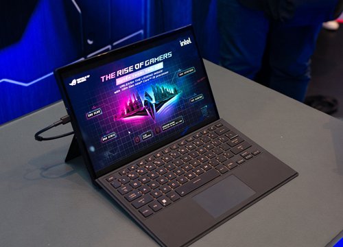 ASUS ROG Flow Z13: Tablet chơi game mạnh nhất thế giới ra mắt tại VN, giá 50 triệu đồng