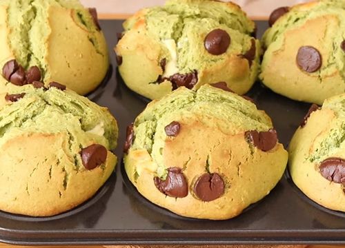 Cách làm bánh muffin trà xanh ẩm mềm thơm ngon ăn thích mê