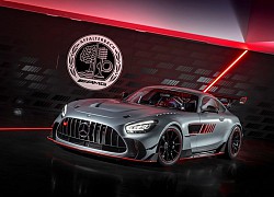 Cận cảnh Mercedes-AMG GT Track Series giá hơn 400.000 USD