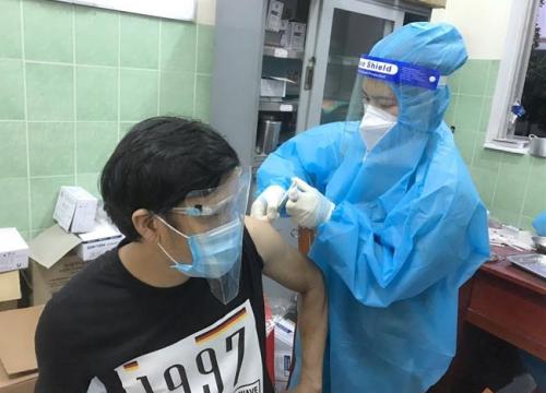 Chiều 24/3: Đã tiêm hơn 204 triệu liều vaccine phòng COVID-19; F1 ở TP.HCM đã tiêm đủ liều vaccine đi học, đi làm