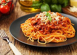 Trổ tài làm món mì spaghetti chuẩn vị Ý ngon và đơn giản tại nhà