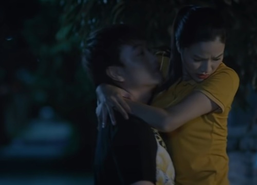 'Lối về miền hoa' trailer tập 22: Thanh nhảy lên ôm chặt Lợi, tình yêu chính thức bắt đầu từ 2 phía?