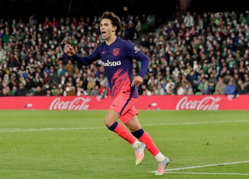 MU theo đuổi Joao Felix, Barca tranh Mbappe