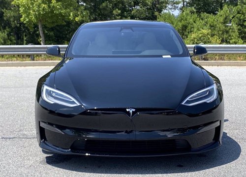 Tesla Model S Plaid 2022 chạy điện tiền tỷ đầu tiên về Việt Nam