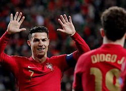 Thông điệp gây sốt của Ronaldo: 'Chúng tôi chưa có gì cả'