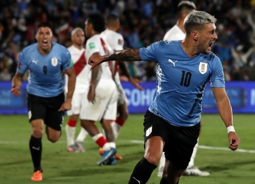 Tranh cãi trong ngày Uruguay giành vé dự World Cup 2022