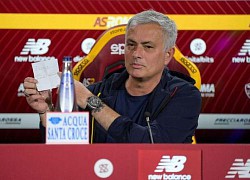 HLV Mourinho buông lời vùi dập phóng viên giữa họp báo