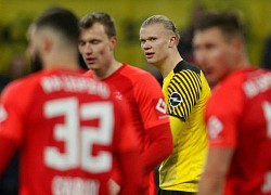 Leipzig đè bẹp Dortmund