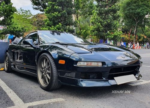 Ngắm Acura NSX hơn 30 tuổi, "hàng siêu hiếm" tại Sài Gòn