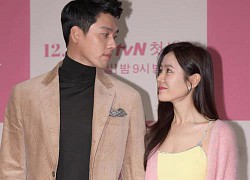 Những điều ngọt ngào không đổi của Ye Jin và Hyun Bin theo năm tháng