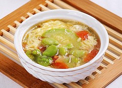 Canh trứng bí ngòi đầy đủ dưỡng chất