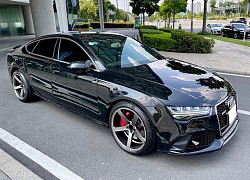 7 năm tuổi, Audi RS7 Black Edition 'replica' có giá chỉ ngang Toyota Camry 2022 bản 'full'