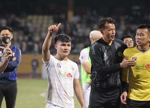 Hà Nội FC nhắm ngoại binh thay thế Quang Hải