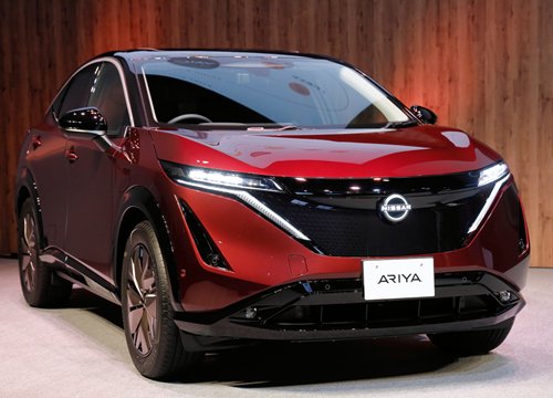 Nissan lại hoãn bán xe SUV chạy điện Ariya B6