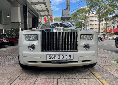 Rolls-Royce Phantom biển cặp "thần tài nhỏ" lý lịch khủng ở Sài Gòn