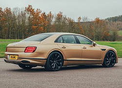 Top 10 xe sedan động cơ V8 tốt nhất thế giới: Bentley Flying Spur V8 đầu bảng