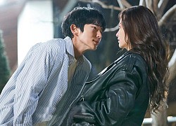 Lee Joon Gi cặp kè nữ thần Kim Ji Eun trong phim chuyển sinh ly kỳ trên FPT Play