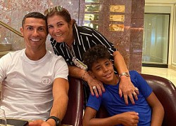 Quá rảnh rỗi, Ronaldo liên tục lên mạng đấu khẩu