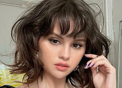 Selena Gomez không dùng mạng xã hội suốt 4 năm rưỡi