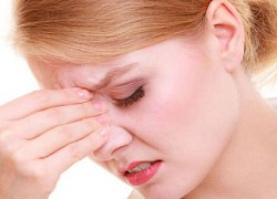 Đỏ và nhức mắt sau COVID-19: Bác sĩ chỉ rõ nguyên nhân