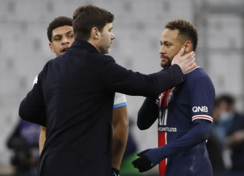 HLV Pochettino bênh vực Neymar, để Mbappe mang băng đội trưởng PSG