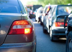 Nguyên nhân khiến đèn phanh không tắt?