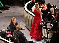 Amy Schumer bị dọa giết vì trò đùa tại Oscar 2022