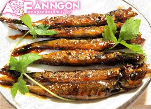 Cá trứng kho mặn ngọt lạ miệng