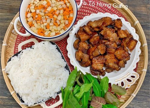 Món ngon cuối tuần: Bún chả