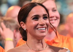 Set đồ Meghan Markle mặc có gì hay ho mà tự dưng leo top tìm kiếm, lấn át sự kiện cô tham dự?