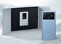 Vivo gây choáng với flagship đi kèm thiên thạch từ Mặt trăng