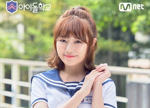 1 nữ idol Hàn Quốc từng thi Idol School debut tại Việt Nam, netizen dự đoán Hari Won sắp có "đối thủ"