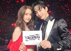 Yoona (SNSD) và Junho (2PM) xác nhận "nên duyên": Combo visual không ai làm lại, nhìn sân khấu sexy hot hòn họt này là biết!