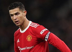 Cristiano Ronaldo xót xa báo tin con trai qua đời, dàn sao thế giới nghẹn ngào chia buồn