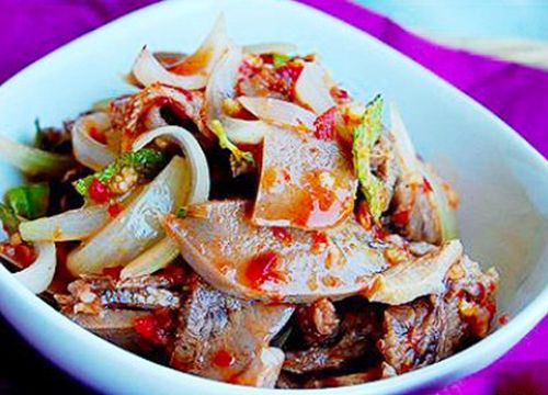 Gỏi lưỡi heo chua cay, ăn hoài không ngán