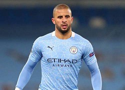 Kyle Walker 'đi bậy' ngay chốn công cộng