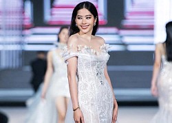 Liên tục gây tranh cãi vì sự thể hiện nhạt nhòa tại Miss World Vietnam, nay Nam Em nhóm lên hi vọng cho fan khi làm điều này!