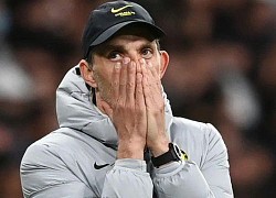 Thomas Tuchel đổ lỗi cho mặt sân Stamford Bridge xấu sau trận thua Arsenal