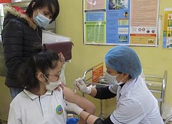 Trẻ 5-11 tuổi sau tiêm vaccine COVID-19 thấy dấu hiệu này cần tới viện ngay