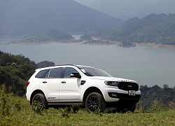 Bảng giá xe Ford tháng 4: Ford Everest giảm giá tới 30 triệu đồng