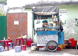 Hủ tiếu tung tăng, nui núng nính... khách vừa ăn vừa cười vì thực đơn lạ lùng