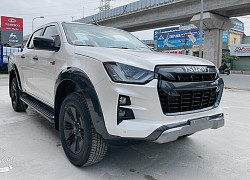 Isuzu D-Max 2022 nhận cọc tại Việt Nam: Giá từ 625 triệu đồng, 4 phiên bản, chưa đủ đọ sức Ford Ranger 2022 sắp ra mắt