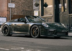 Tuyệt tác Porsche 911 Speedster cá nhân hóa màu xanh rêu